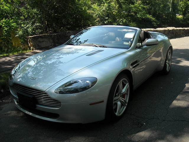 2009 Aston Martin V8 Vantage Convertible 