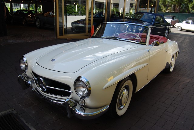 1957 Mercedes Benz 190 SL 