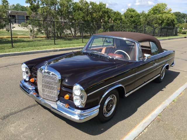 1967 Mercedes Benz 300SE Cabriolet 