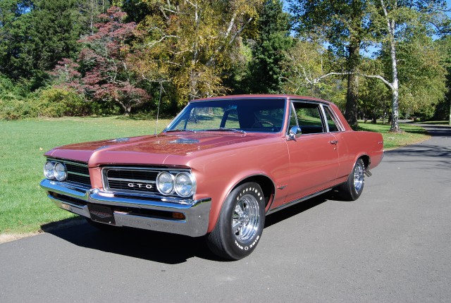 1964 Pontiac GTO Tri Power 4 Speed