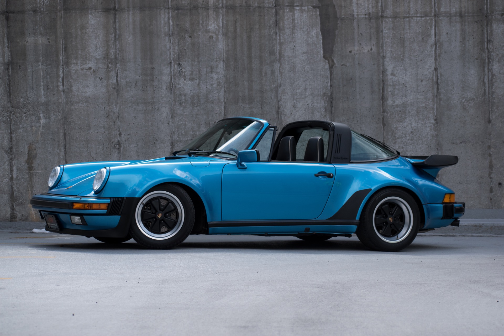 1989 Porsche 911 Turbo Look Targa -