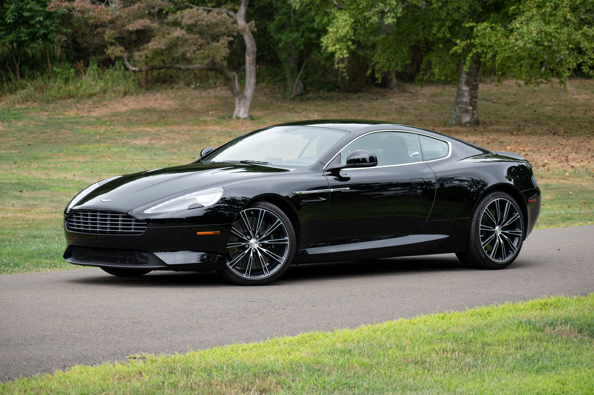 2015 Aston Martin DB9 