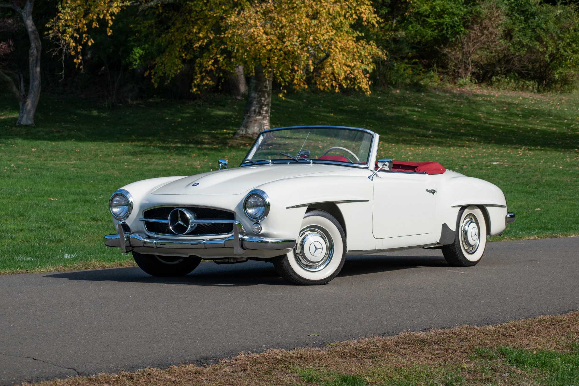 1957 Mercedes-Benz 190SL 