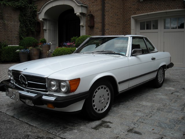 1988 Mercedes-Benz 560-Class 560SL