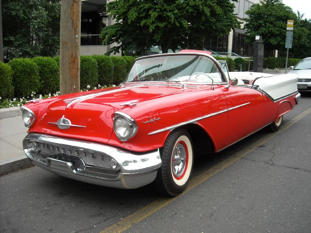 1957 Oldsmobile 98 