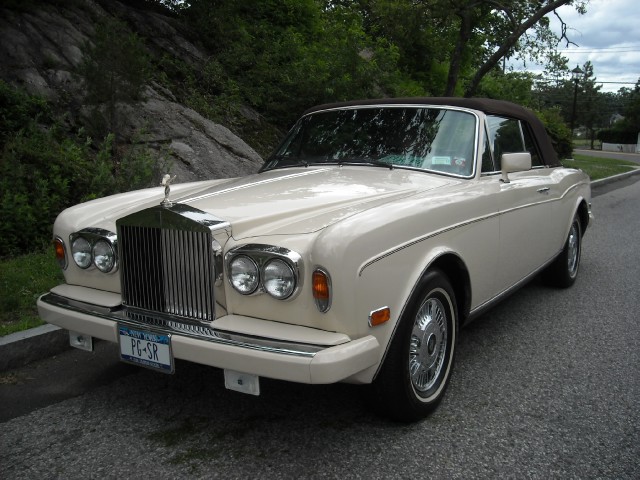 1986 Rolls-Royce Corniche 